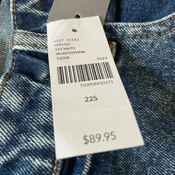 Lane Bryant Signature Fit Slim Straight Ankle Short Mid-Rise Jeans - Picture 3 of 6